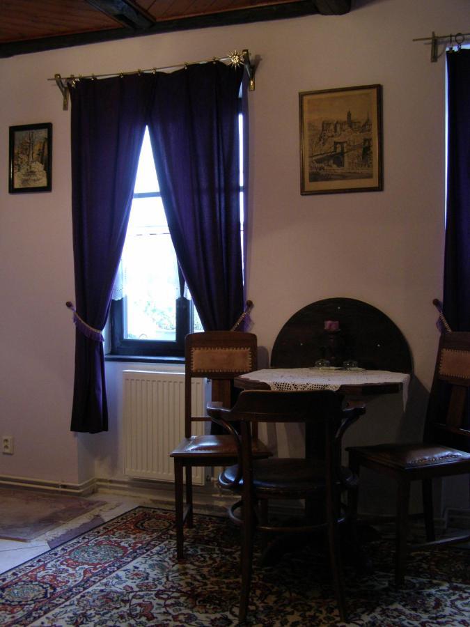 Penzion U Fridy Loket Dış mekan fotoğraf